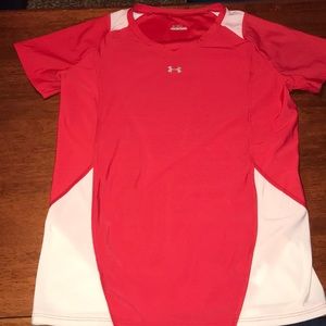 Girls under armour athletic shirt